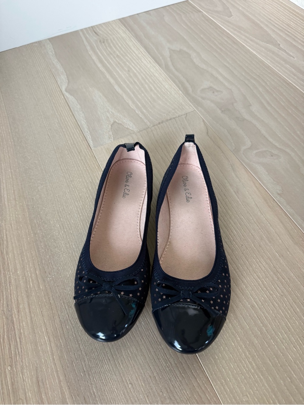 Girls' Navy Patent-Toe Ballet Flats by Olive & Oak